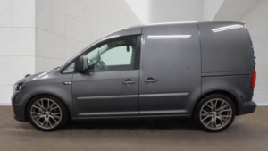 2019 Volkswagen Caddy 2.0 Tdi C20 Bluemotion Tech Highline Swb Euro 6 (s/s) 5dr in Grey — image 3