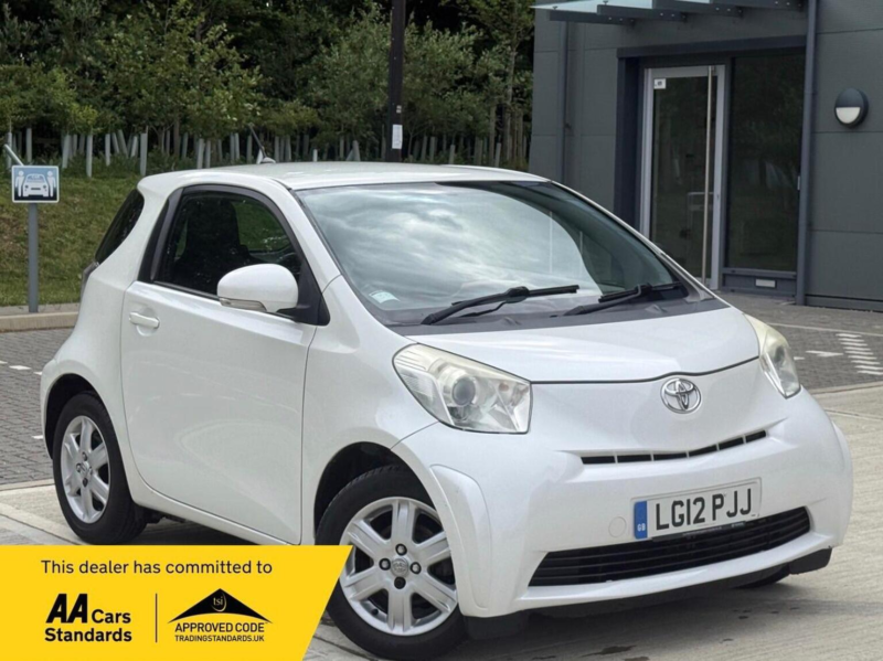 2012 Toyota Iq 1.0 Vvt-I Multidrive Euro 5 3dr in White — image 1