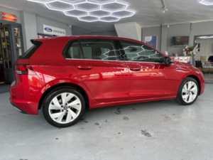 2023 Volkswagen Golf 2.0 Tdi Style DSG Euro 6 (s/s) 5dr in Red — image 5