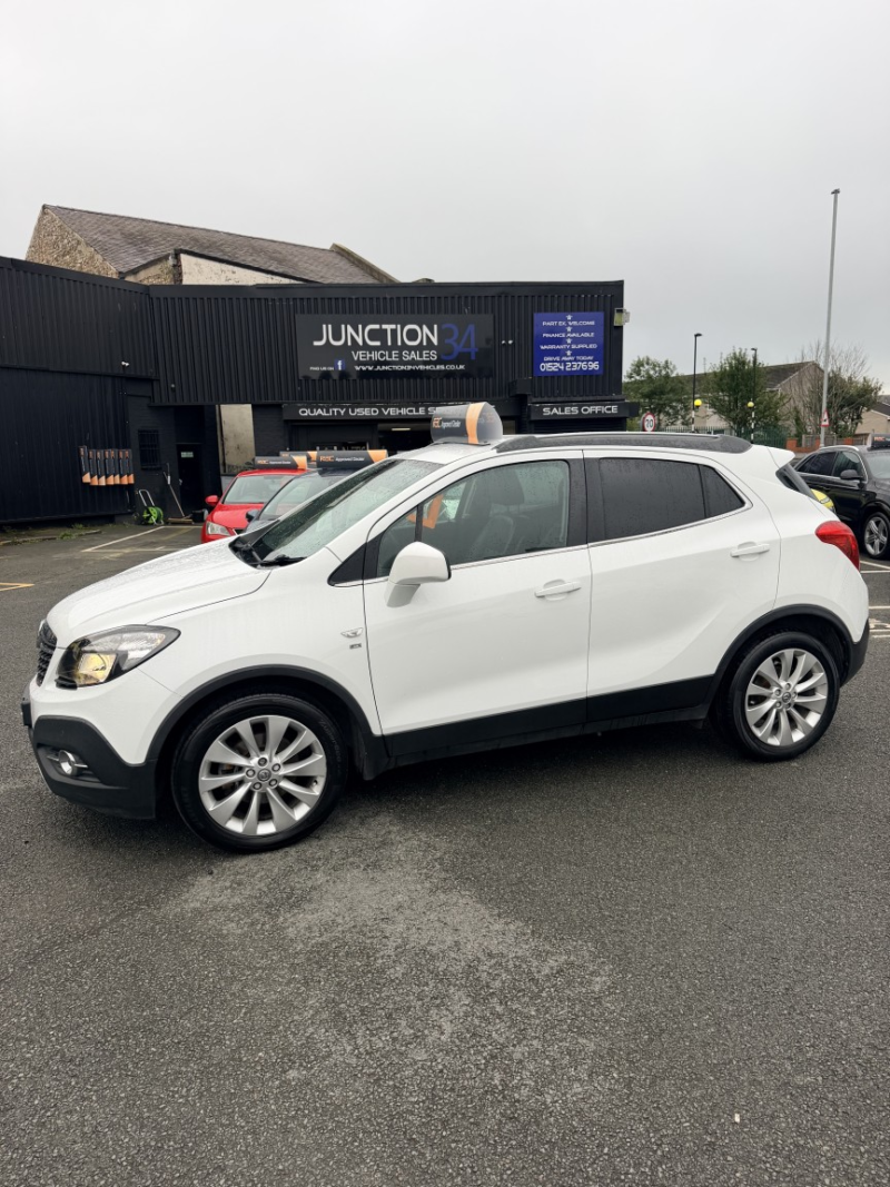 2016 Vauxhall Mokka 1.6 I Se in White — image 1