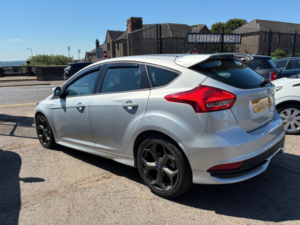 2016 Ford Focus 2.0 Tdci St-1 Hatchback 5dr Diesel Manual Euro 6 (s/s) (185 Ps) in Silver — image 4