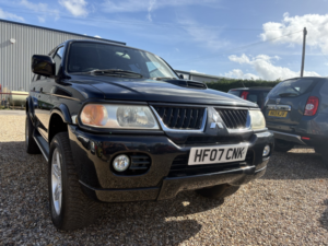 2007 Mitsubishi Shogun Sport 2.5 Td Warrior in Black — image 2