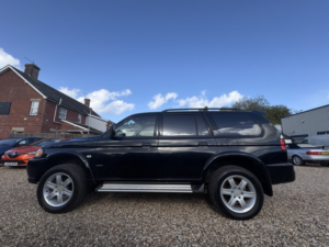2007 Mitsubishi Shogun Sport 2.5 Td Warrior in Black — image 6