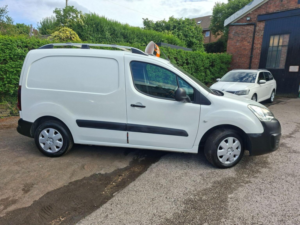2017 Peugeot Partner 1.6 Bluehdi 651 Professional L1 5dr in White — image 6