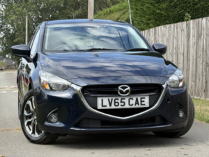 2015 Mazda Mazda2 1.5 Skyactiv-G Sport Automatic in Blue — image 2