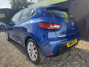 2018 Renault Clio 0.9 Dynamique Nav Tce 90 in Blue — image 4