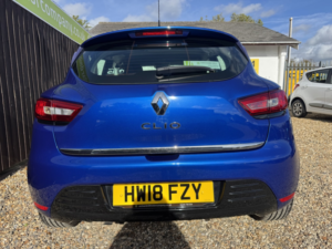 2018 Renault Clio 0.9 Dynamique Nav Tce 90 in Blue — image 5