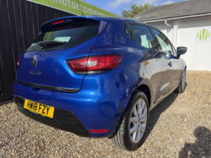 2018 Renault Clio 0.9 Dynamique Nav Tce 90 in Blue — image 6