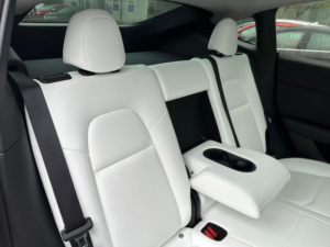 2024 Tesla Model Y Auto Rwd 5dr in White — image 3