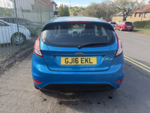 2016 Ford Fiesta 1.3 Zetec in Blue — image 5