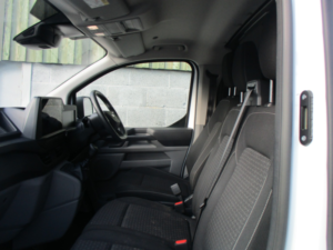 2025 Ford Transit Custom 2.0 Transit Custom V710 Trend Van 300 L1 2.0l Ecoblue 110ps Fwd 6 Speed Manual in White — image 6