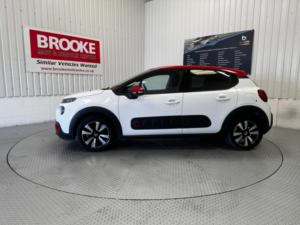 2017 Citroen C3 1.2 Puretech Flair Euro 6 5dr in White — image 6