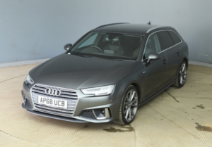 2019 Audi A4 Avant 2.0 Tfsi 40 S Line in Grey — image 5