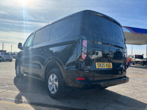 2025 Ford Transit Custom 2.5 Transit Custom V710 Limited Van 320 L1 2.5l Duratec 232ps PHEV Fwd 1 Speed Automatic in Black — image 5