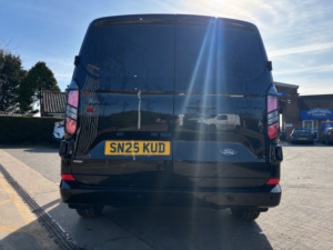 2025 Ford Transit Custom 2.5 Transit Custom V710 Limited Van 320 L1 2.5l Duratec 232ps PHEV Fwd 1 Speed Automatic in Black — image 6