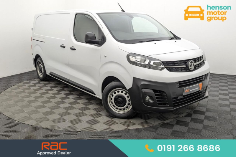 2022 Vauxhall Vivaro 1.5 Turbo D 2900 Dynamic Panel Van 6dr Diesel Manual L1 H1 Euro 6 (s/s) (100 Ps) in White — image 1