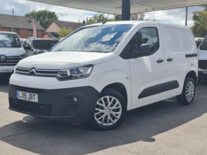 2019 Citroen Berlingo Enterprise M — image 5