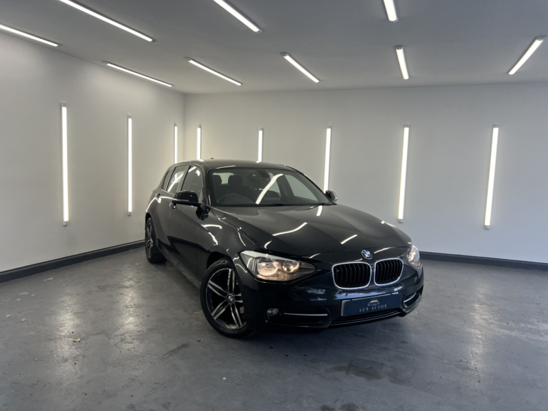 2013 BMW 1 Series 2.0 118d Sport 5-Door in Black — image 1