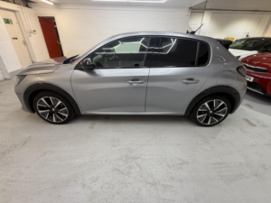 2022 Peugeot 208 1.2 Puretech Gt in Grey — image 5