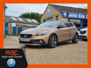 2014 Volvo V40 Cross Country