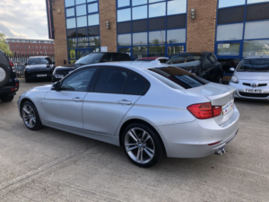 2014 BMW 3 Series 2.0 318d Sport Saloon in Silver — image 6