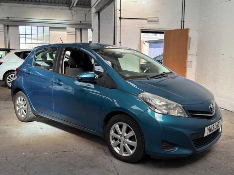 2013 Toyota Yaris 1.4 D-4d Tr Euro 5 5dr — image 1