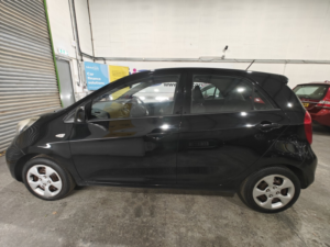 2012 Kia Picanto 1.0 1 Air in Black — image 5