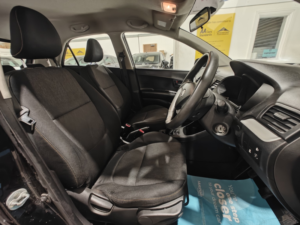 2012 Kia Picanto 1.0 1 Air in Black — image 6
