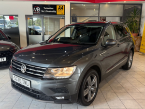 2020 Volkswagen Tiguan Allspace 1.5 Tsi Evo Match in Grey — image 4