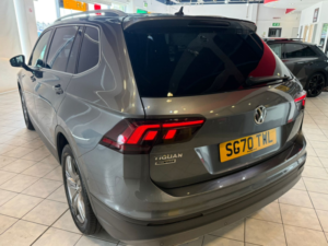 2020 Volkswagen Tiguan Allspace 1.5 Tsi Evo Match in Grey — image 6