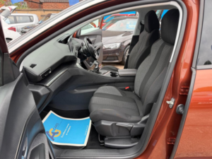 2019 Peugeot 3008 1.5 Bluehdi Active Euro 6 (s/s) 5dr in Bronze — image 4