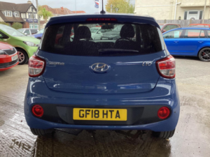 2018 Hyundai I10 1.2 Premium Se Euro 6 5dr in Blue — image 6