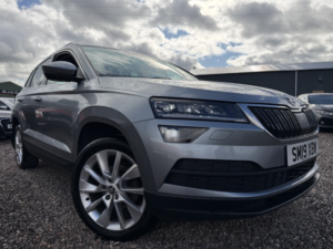 2019 Skoda Karoq 1.6 Tdi Se L in Grey — image 3