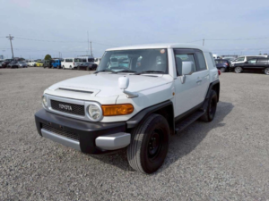 2012 Toyota Fj Cruiser 4.0 V6 4WD 5dr in White — image 4