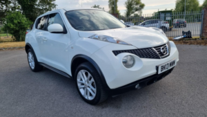 2013 Nissan Juke 1.6 Acenta Premium in White — image 6