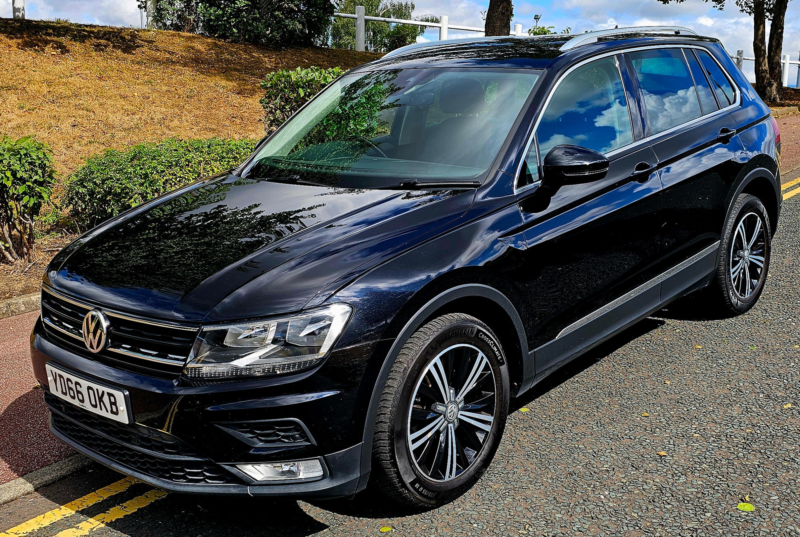 2016 Volkswagen Tiguan 2.0 Tdi Bluemotion Tech Se Navigation SUV 5dr Diesel Manual 4motion Euro 6 (s/s) (150 Ps) in Black — image 1
