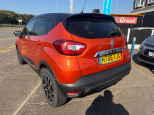 2017 Renault Captur 1.5 Dci Energy Dynamique S Nav Euro 6 (s/s) 5dr in Orange — image 3