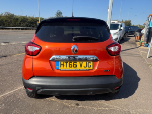 2017 Renault Captur 1.5 Dci Energy Dynamique S Nav Euro 6 (s/s) 5dr in Orange — image 4