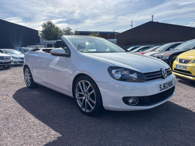 2013 Volkswagen Golf 1.4 Tsi Gt Cabriolet Euro 5 2dr in White — image 1