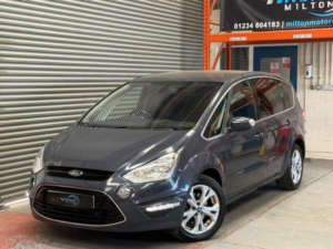 2015 Ford S-Max 2.0 Tdci Titanium Powershift Euro 5 5dr in Grey — image 4