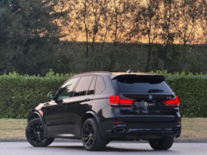 2016 BMW X5 3.0 40d M Sport Auto Xdrive Euro 6 (s/s) 5dr in Black — image 5