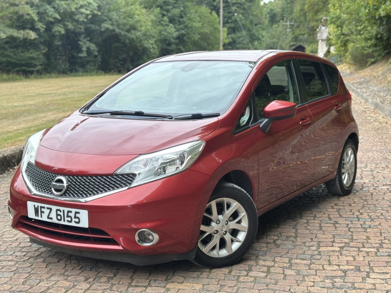 2015 Nissan Note 1.2 12v Acenta Premium in Red — image 1