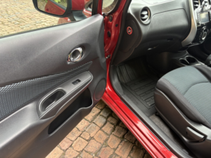 2015 Nissan Note 1.2 12v Acenta Premium in Red — image 5