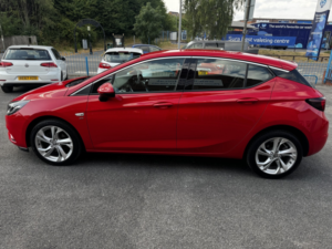 2016 Vauxhall Astra 1.4 I Turbo Sri Nav in Red — image 2