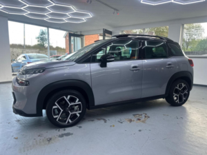 2022 Citroen C3 Aircross 1.5 Bluehdi Shine Plus Euro 6 (s/s) 5dr in Grey — image 2