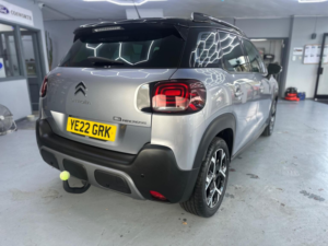 2022 Citroen C3 Aircross 1.5 Bluehdi Shine Plus Euro 6 (s/s) 5dr in Grey — image 5
