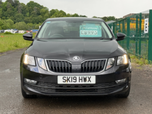 2019 Skoda Octavia 1.0 Tsi Gpf Se Hatchback 5dr Petrol Manual Euro 6 (s/s) (115 Ps) in Black — image 2