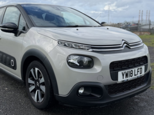 2018 Citroen C3 1.2 Puretech Flair Hatchback 5dr Petrol Manual Euro 6 (s/s) (110 Ps) in Multicolour — image 3