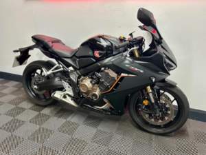 2022 Honda Cbr650r 650 Euro 5 in Black — image 5