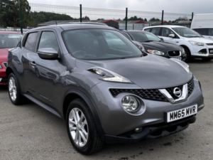 2015 Nissan Juke 1.2 Dig-T Acenta Premium in Grey — image 6